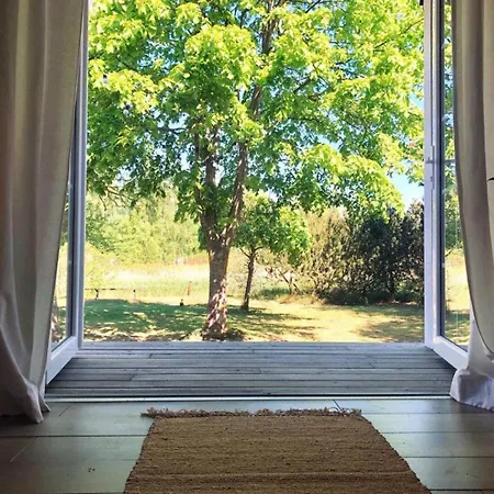 Riverfront - Location - Sup And Bike Apartment